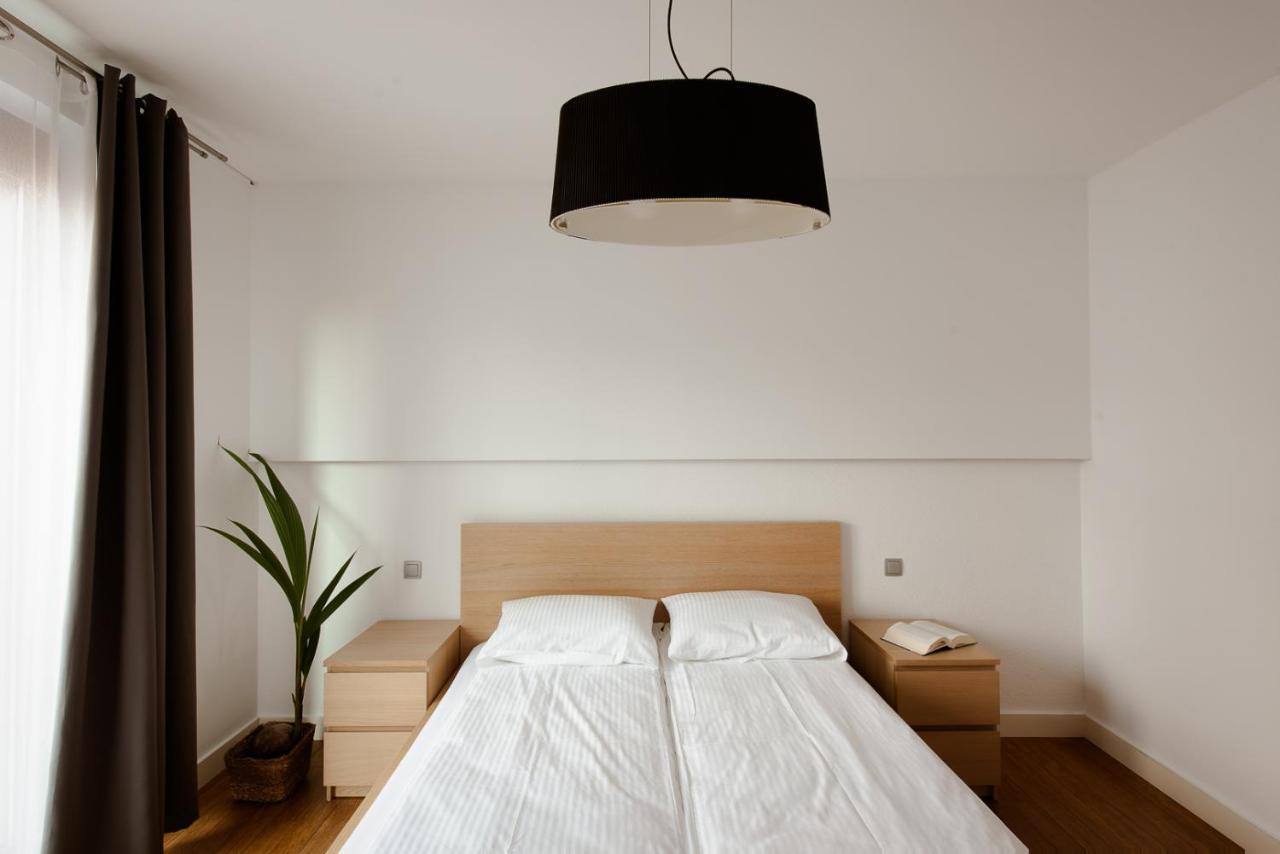 Spacious Apartment Close To Main Station / Galeria Krakowska Extérieur photo