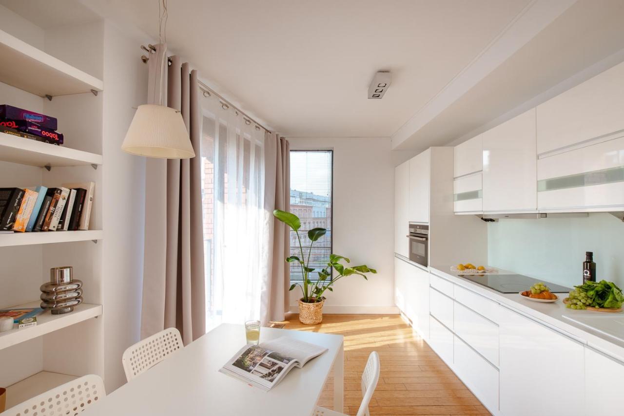 Spacious Apartment Close To Main Station / Galeria Krakowska Extérieur photo