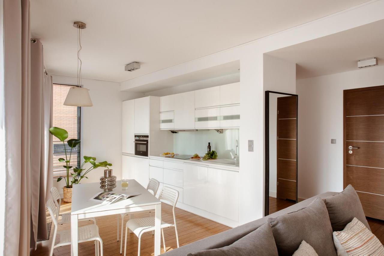 Spacious Apartment Close To Main Station / Galeria Krakowska Extérieur photo