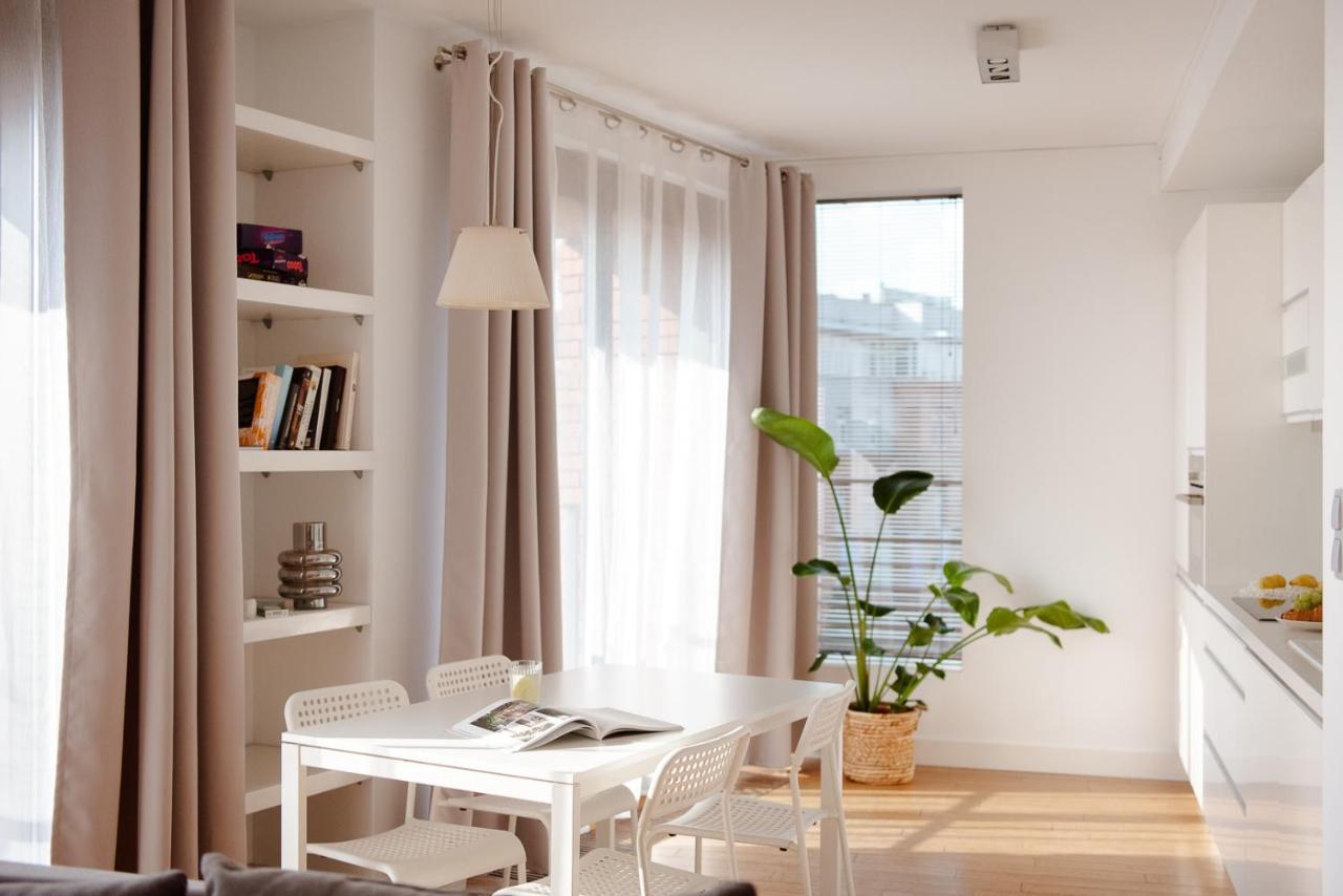 Spacious Apartment Close To Main Station / Galeria Krakowska Extérieur photo