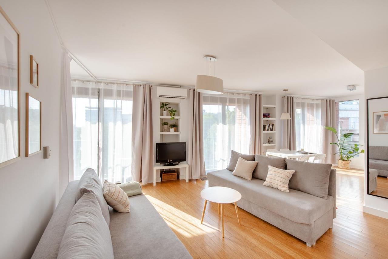 Spacious Apartment Close To Main Station / Galeria Krakowska Extérieur photo