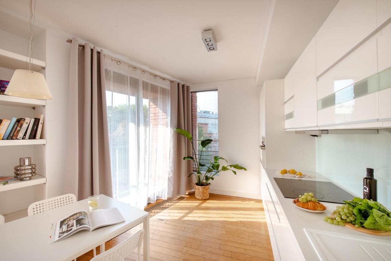 Spacious Apartment Close To Main Station / Galeria Krakowska Extérieur photo